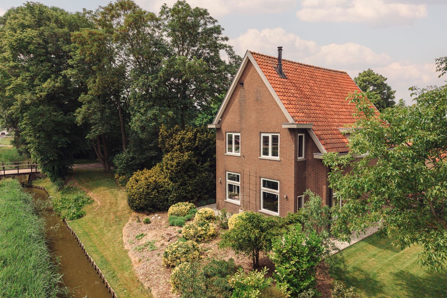Bekijk foto 4 van De Hout 46