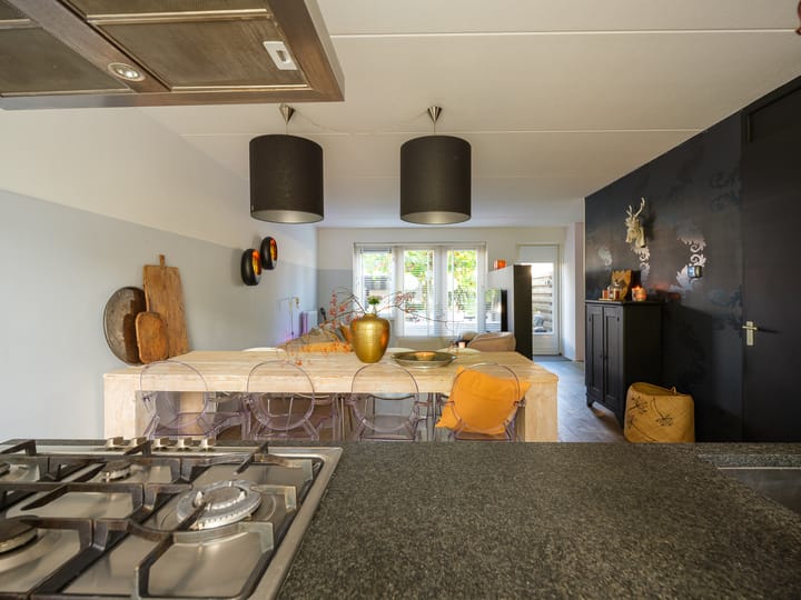 Tussenwoning te koop: Stedehof 58, Assen