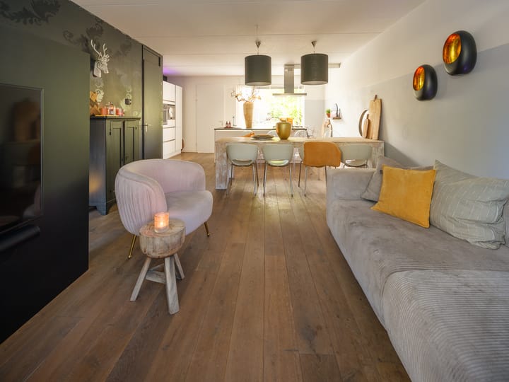 Tussenwoning te koop: Stedehof 58, Assen