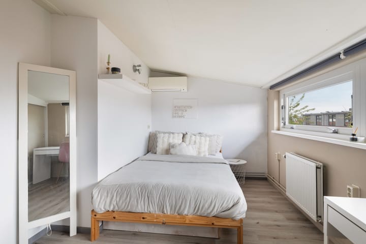 Tussenwoning te koop: Bergstraat 30, Woerden
