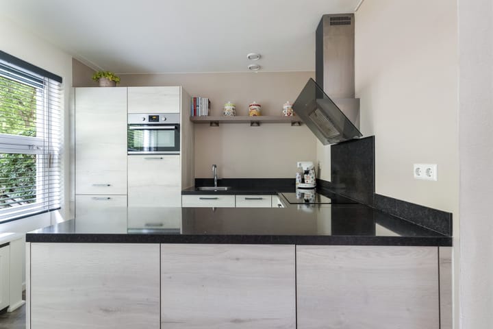 Tussenwoning te koop: Bergstraat 30, Woerden