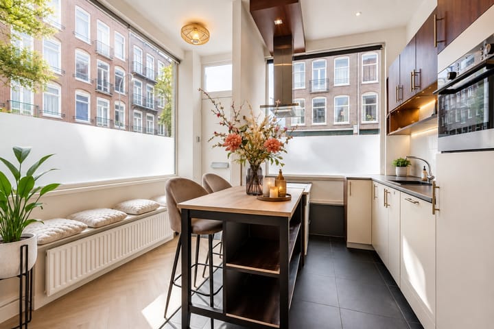 Photo 5 of Rhijnvis Feithstraat 2-H