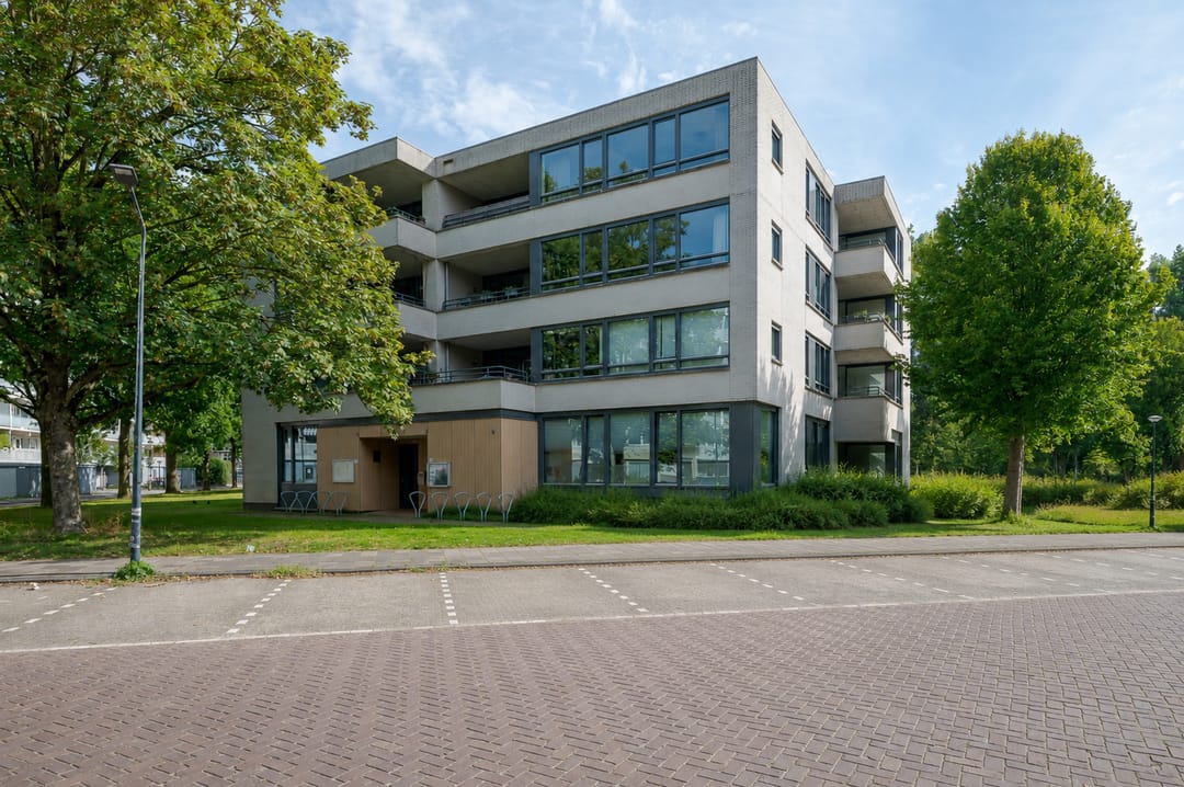 Photo 1 of Topaaslaan 39