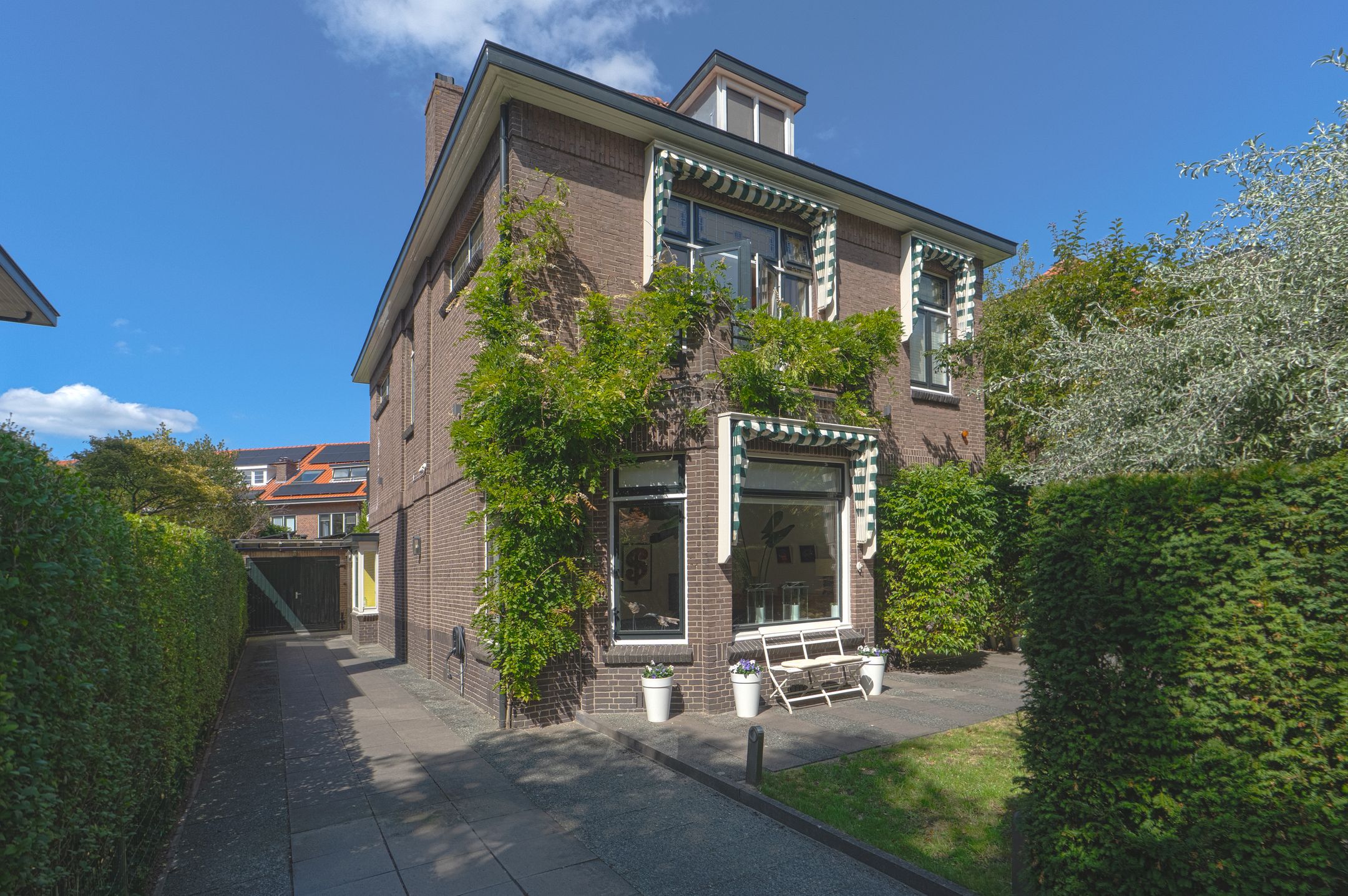Photo 9 of Oosteinde 213