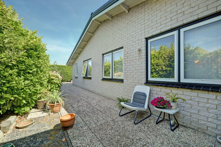 Vrijstaande woning te koop: Vrijheidslaan 1., Kortgene