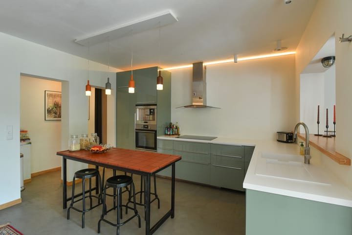 Twee-onder-één-kap te koop: Dorpsstraat 4, Renkum