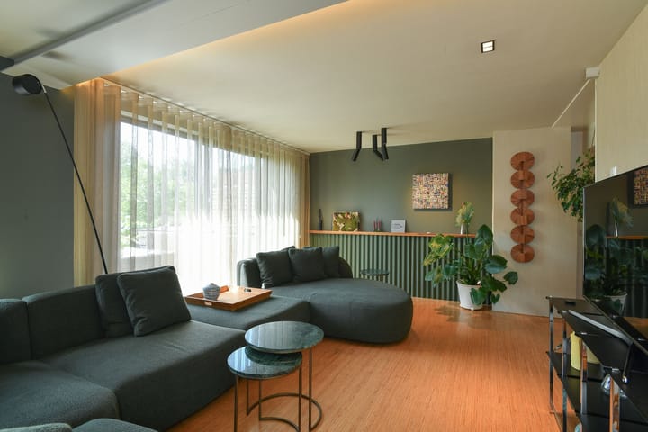 Twee-onder-één-kap te koop: Dorpsstraat 4, Renkum