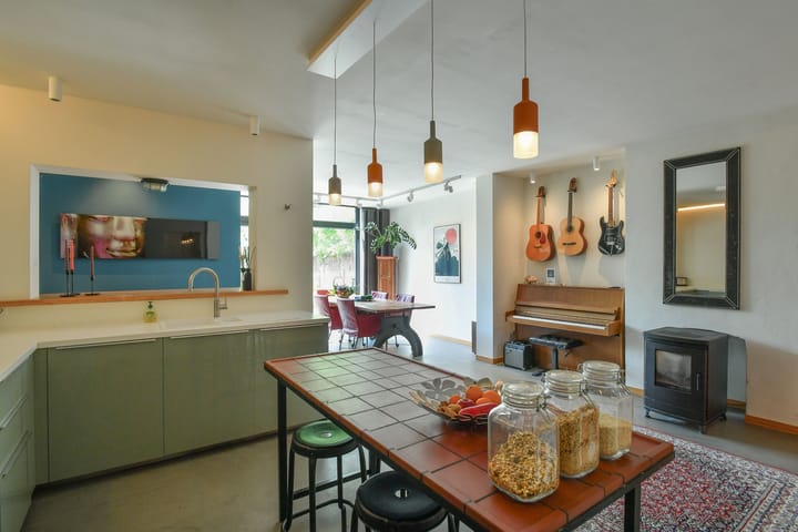 Twee-onder-één-kap te koop: Dorpsstraat 4, Renkum