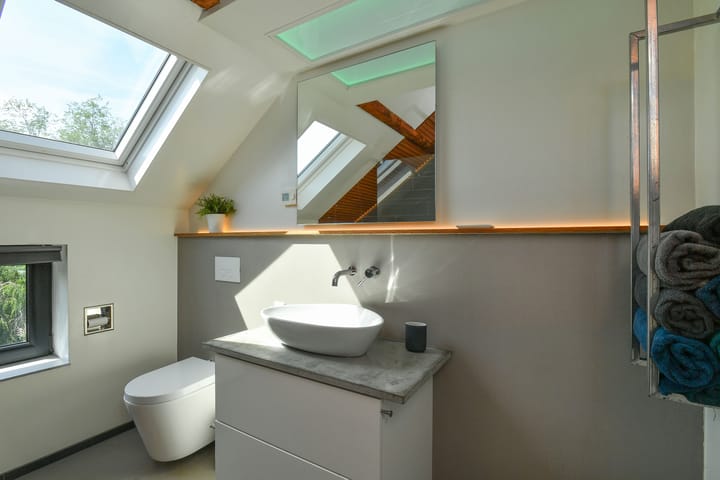 Twee-onder-één-kap te koop: Dorpsstraat 4, Renkum