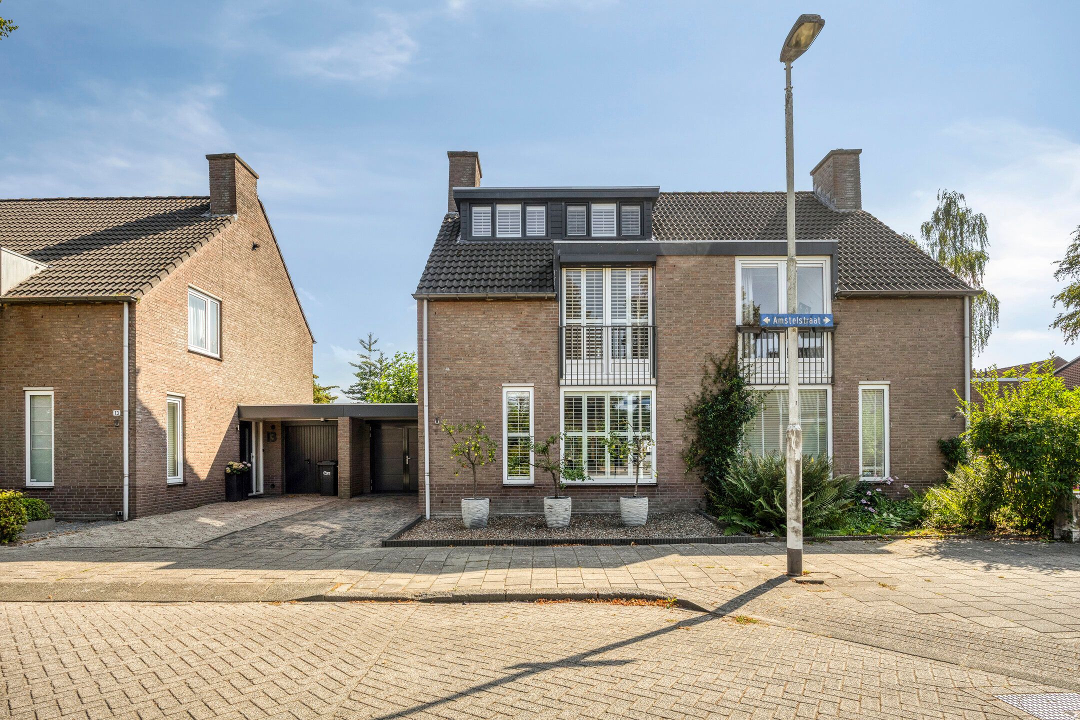Photo 45 of Amstelstraat 15