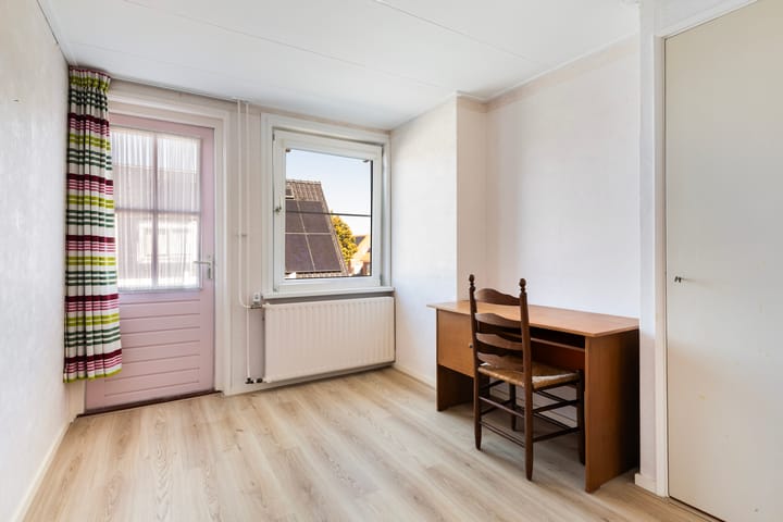 Twee-onder-één-kap te koop: de Kempenaerstraat 41, St.-Annaparochie