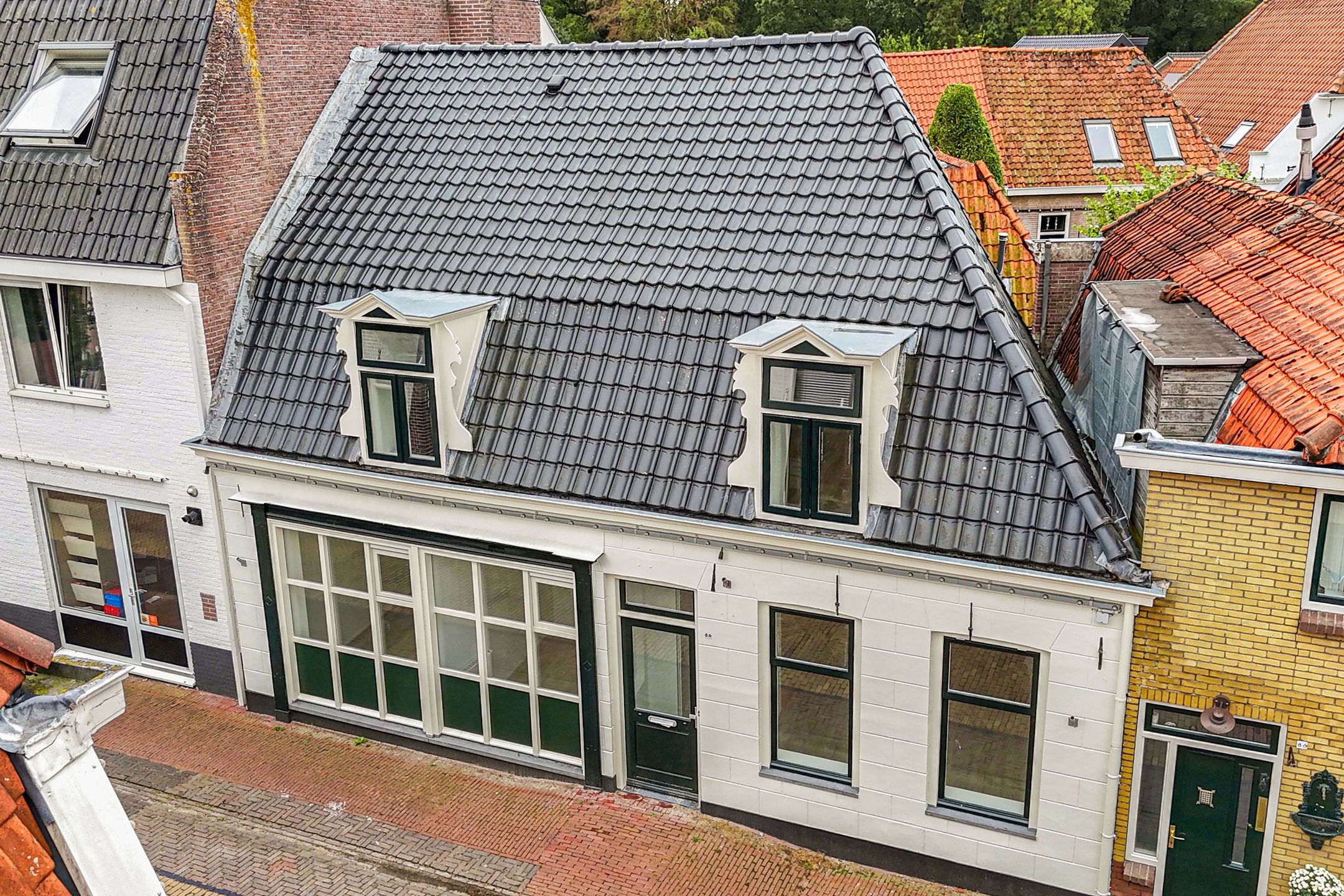 Foto 42 van Bisschopstraat 71