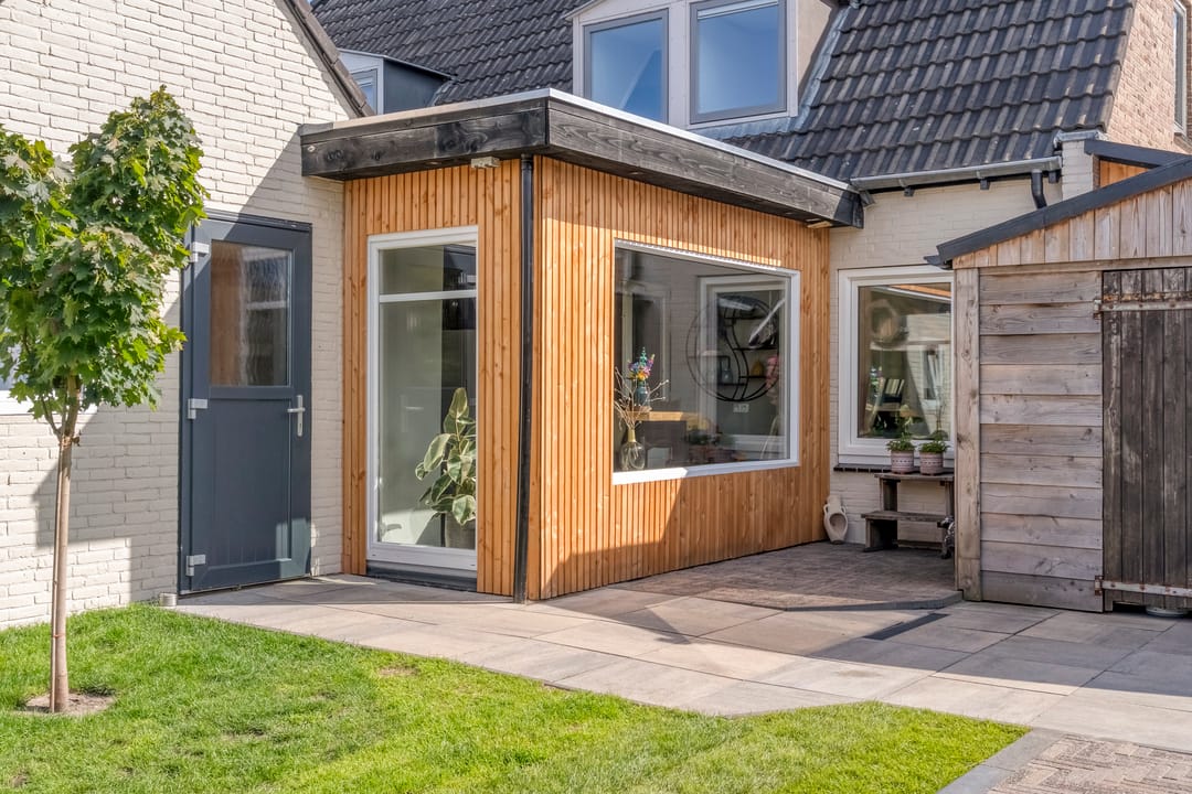 Photo 41 of Irenestraat 9