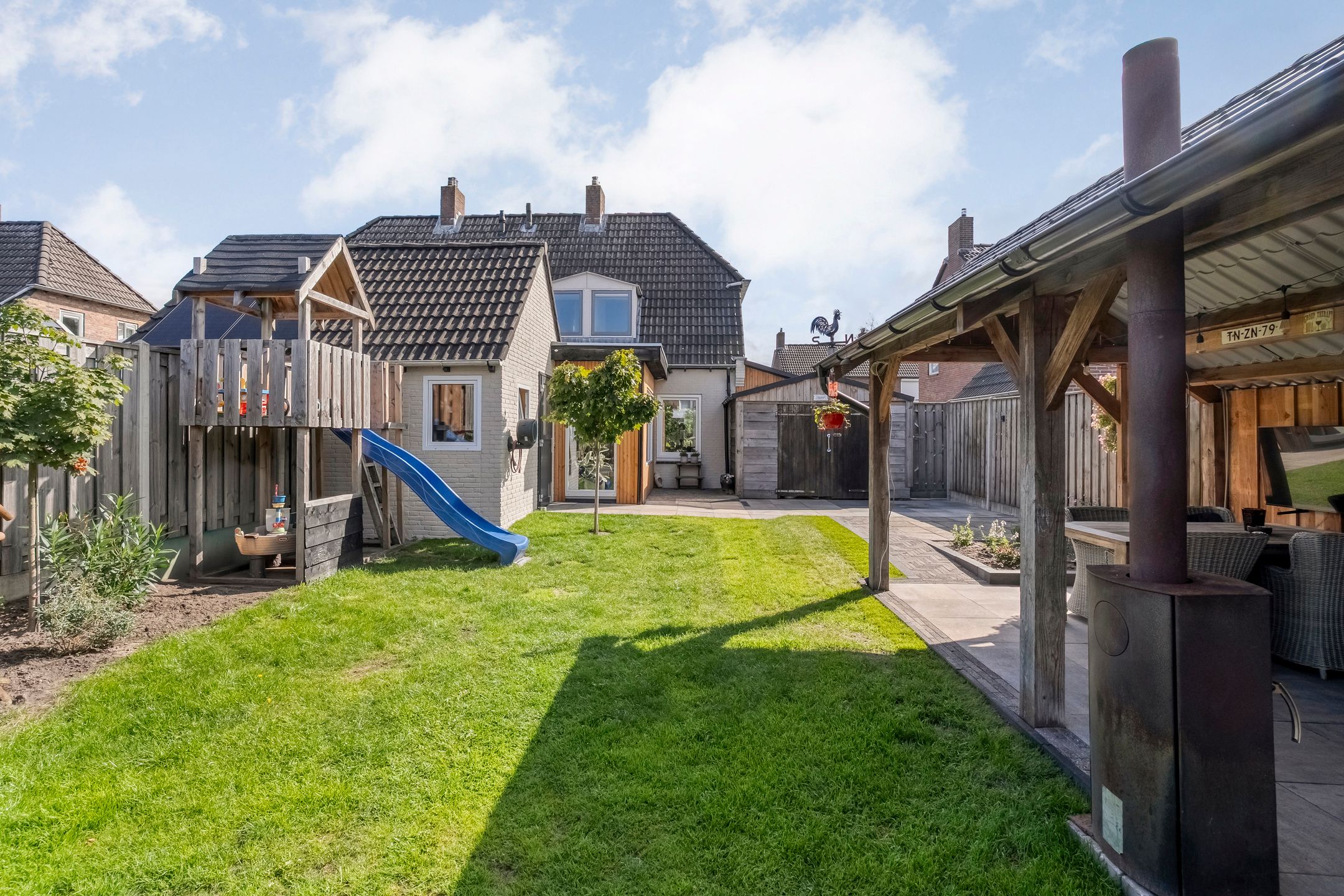 Photo 48 of Irenestraat 9
