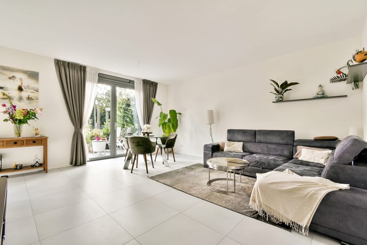 Appartement te koop: Joop Niemanslaan 5, Diemen