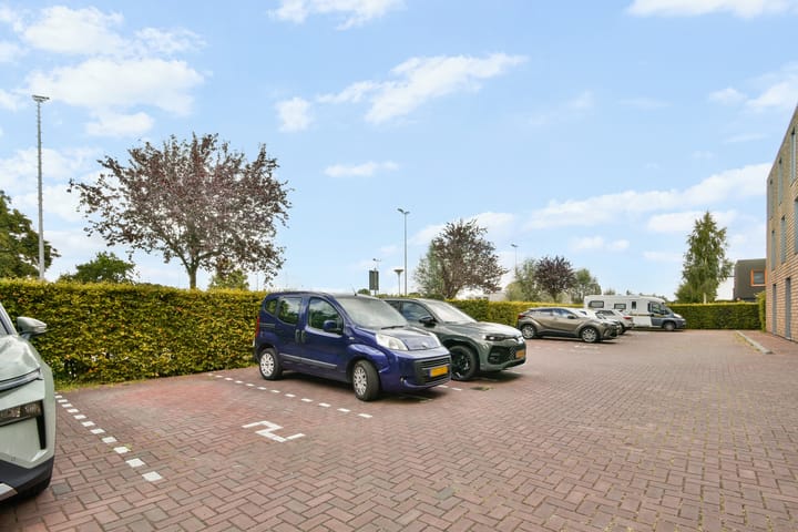 Appartement te koop: Joop Niemanslaan 5, Diemen