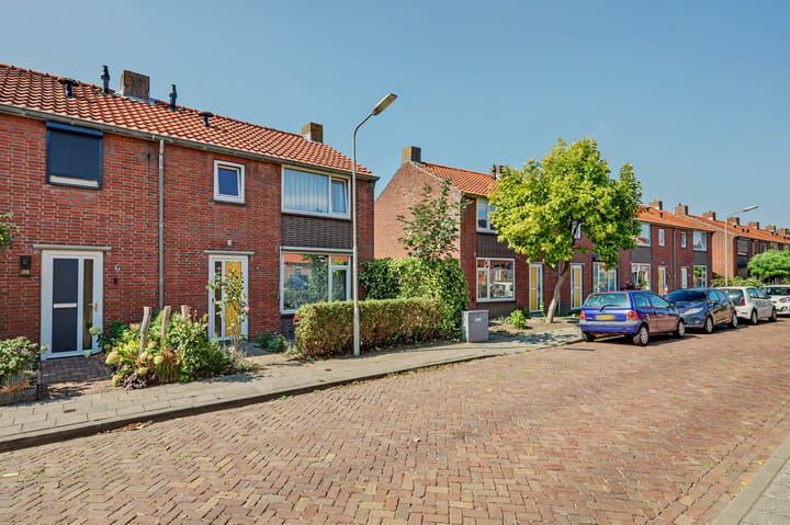 Photo 3 of Langeviele 33