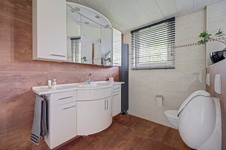 Tussenwoning te koop: Specht 25, Hoogvliet Rotterdam