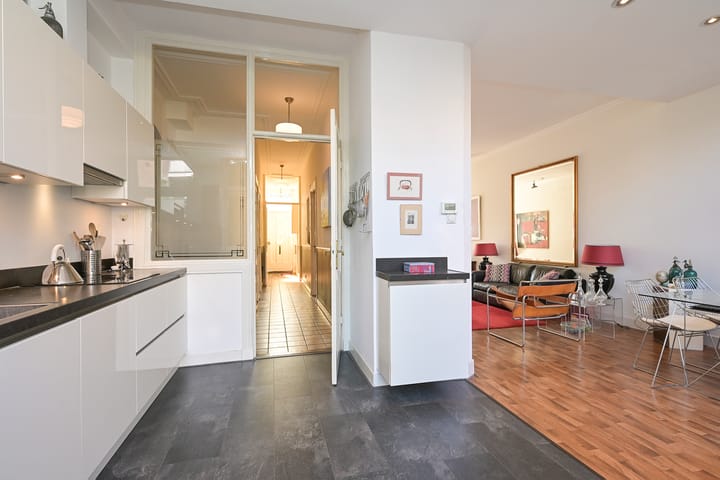 Foto 4 van Van Weede van Dijkveldstraat 63