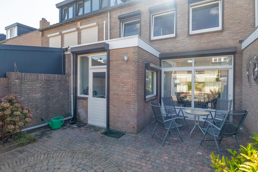 Photo 32 of Meidoornstraat 130