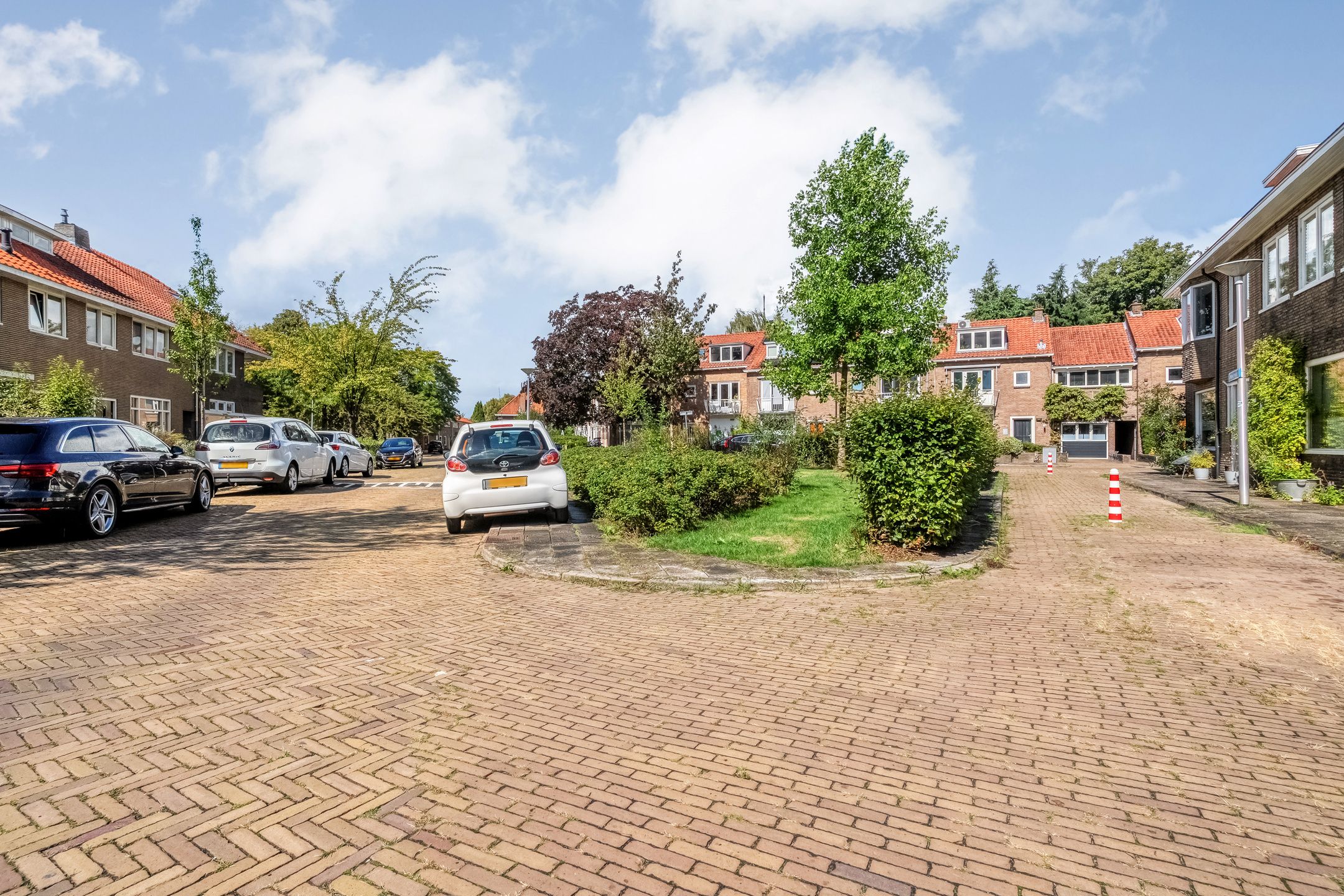 Foto 45 van Leliestraat 85