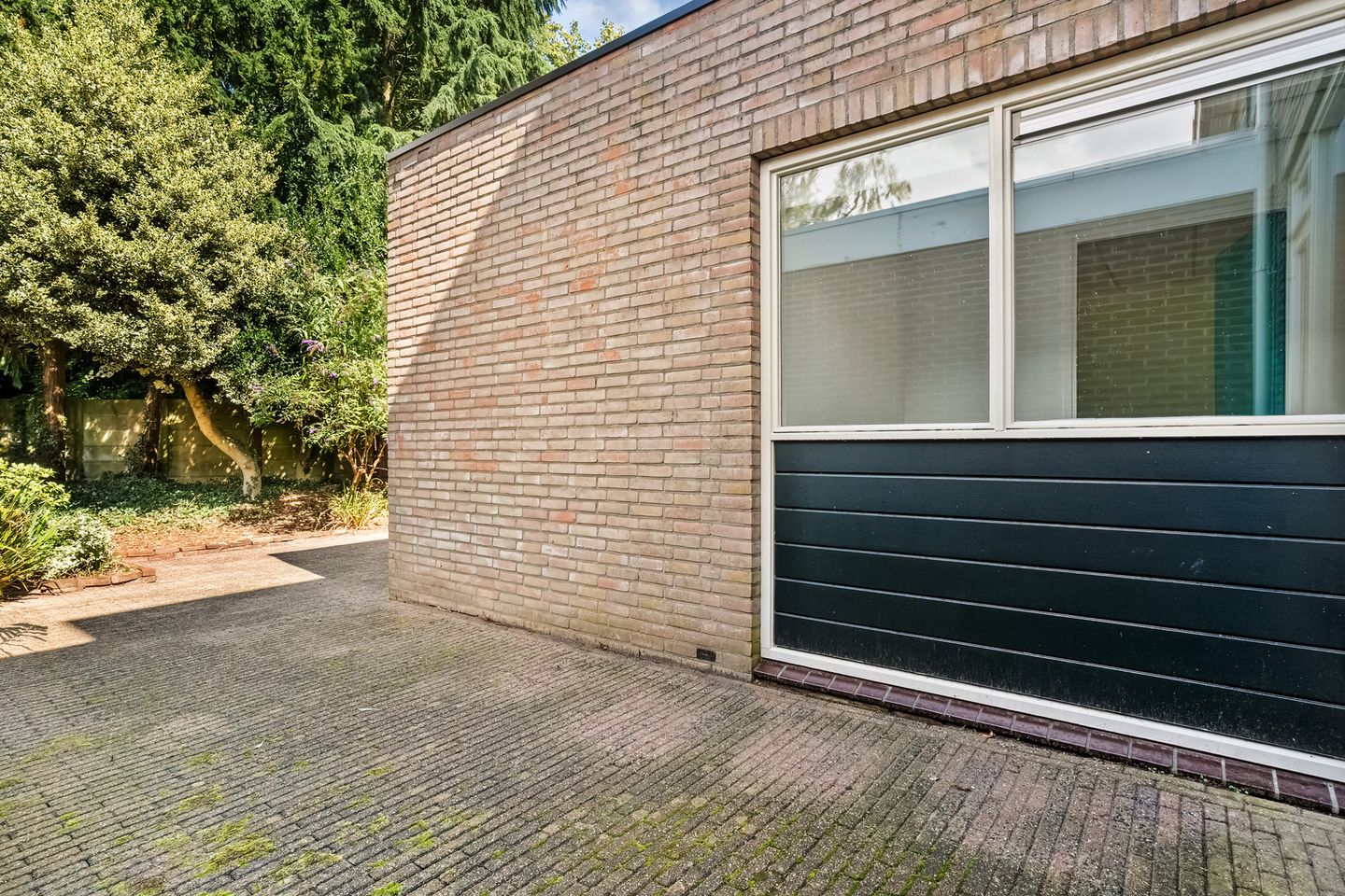 Foto 40 van Leliestraat 85