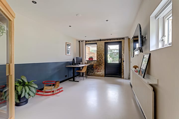 Twee-onder-één-kap te koop: Sjouke Helfrichstraat 39, Franeker