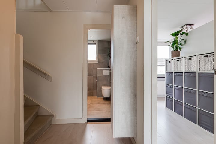 Twee-onder-één-kap te koop: Sleedoornstraat 9, Geldermalsen
