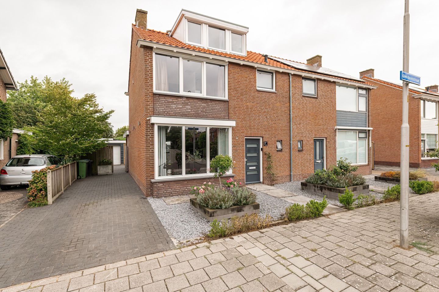 Foto 44 van Sleedoornstraat 9