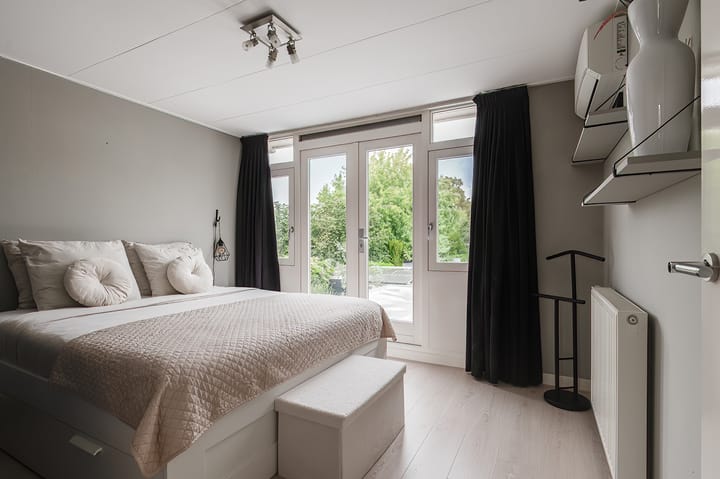 Twee-onder-één-kap te koop: Sleedoornstraat 9, Geldermalsen