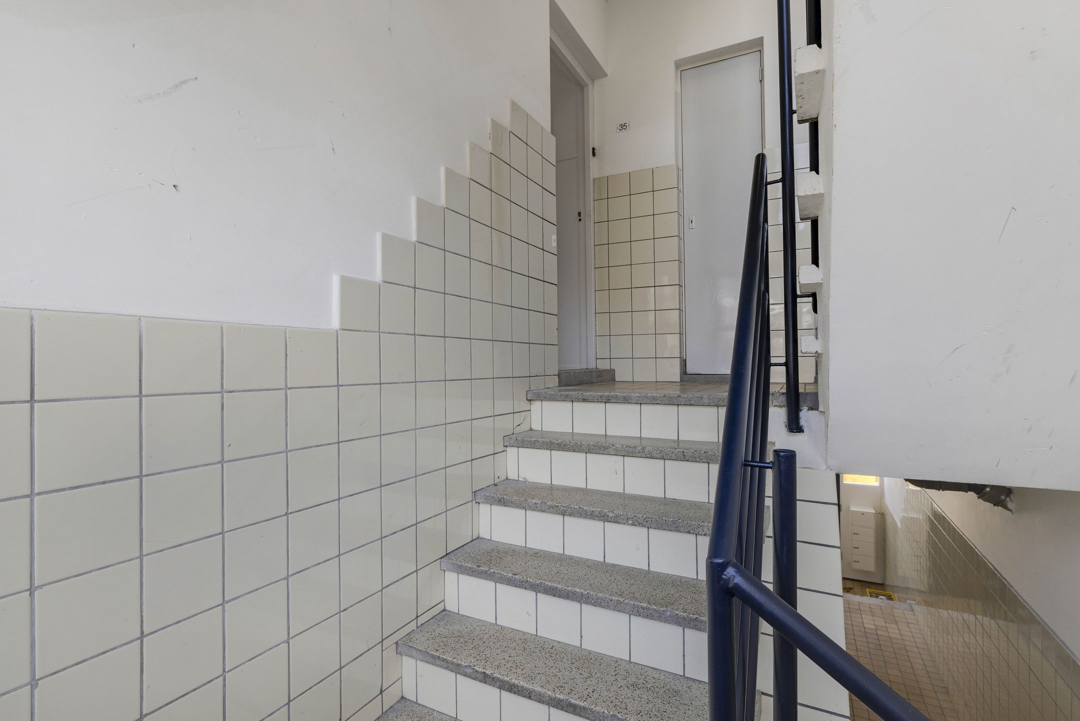 Photo 3 of Hellevoetstraat 35