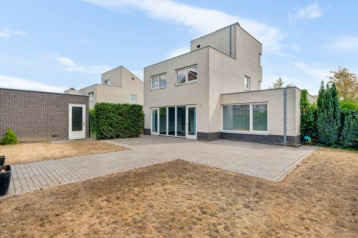 Vrijstaande woning te koop: Sint Michaëllaan 3, Herten