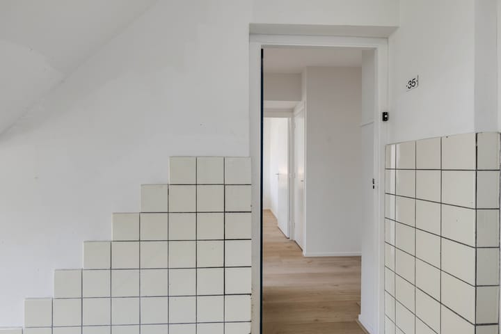 Foto 4 van Hellevoetstraat 35