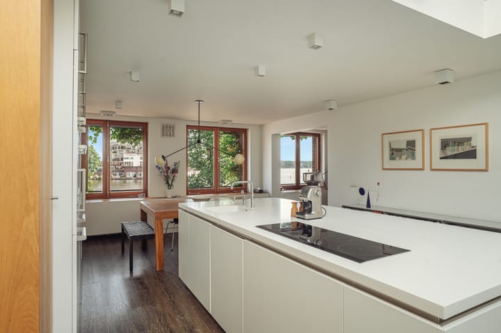 Tussenwoning te koop: Ertskade 51, Amsterdam