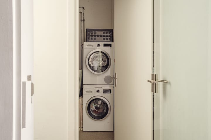 Tussenwoning te koop: Ertskade 51, Amsterdam
