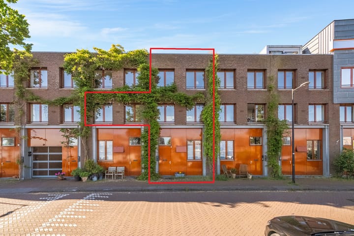 Tussenwoning te koop: Ertskade 51, Amsterdam