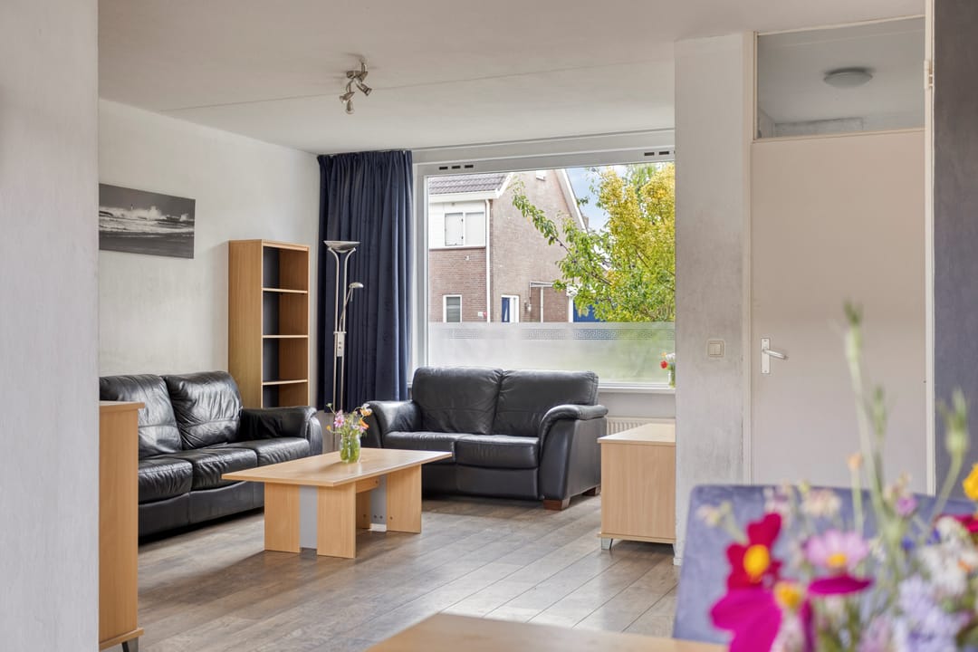 Photo 11 of Roofvogelstraat 75