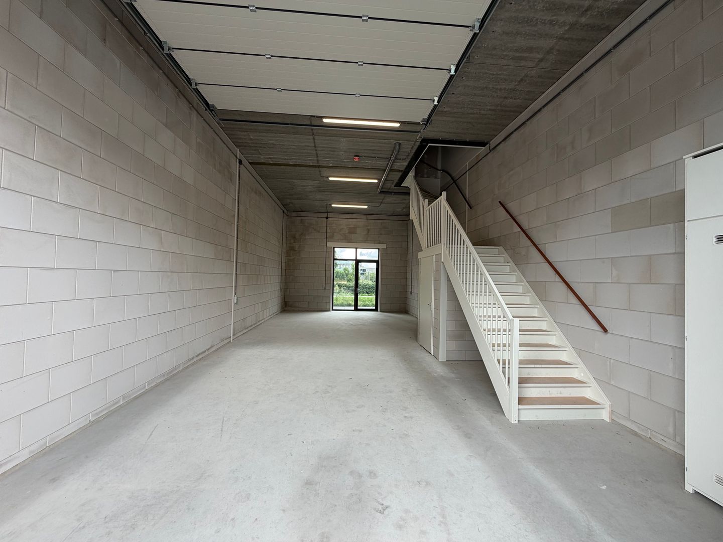 View photo 2 of Achterdijk 1-Q