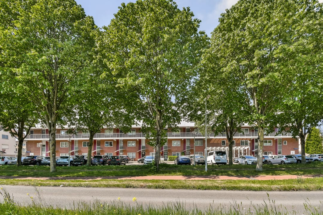 Photo 31 of Henegouwenstraat 60