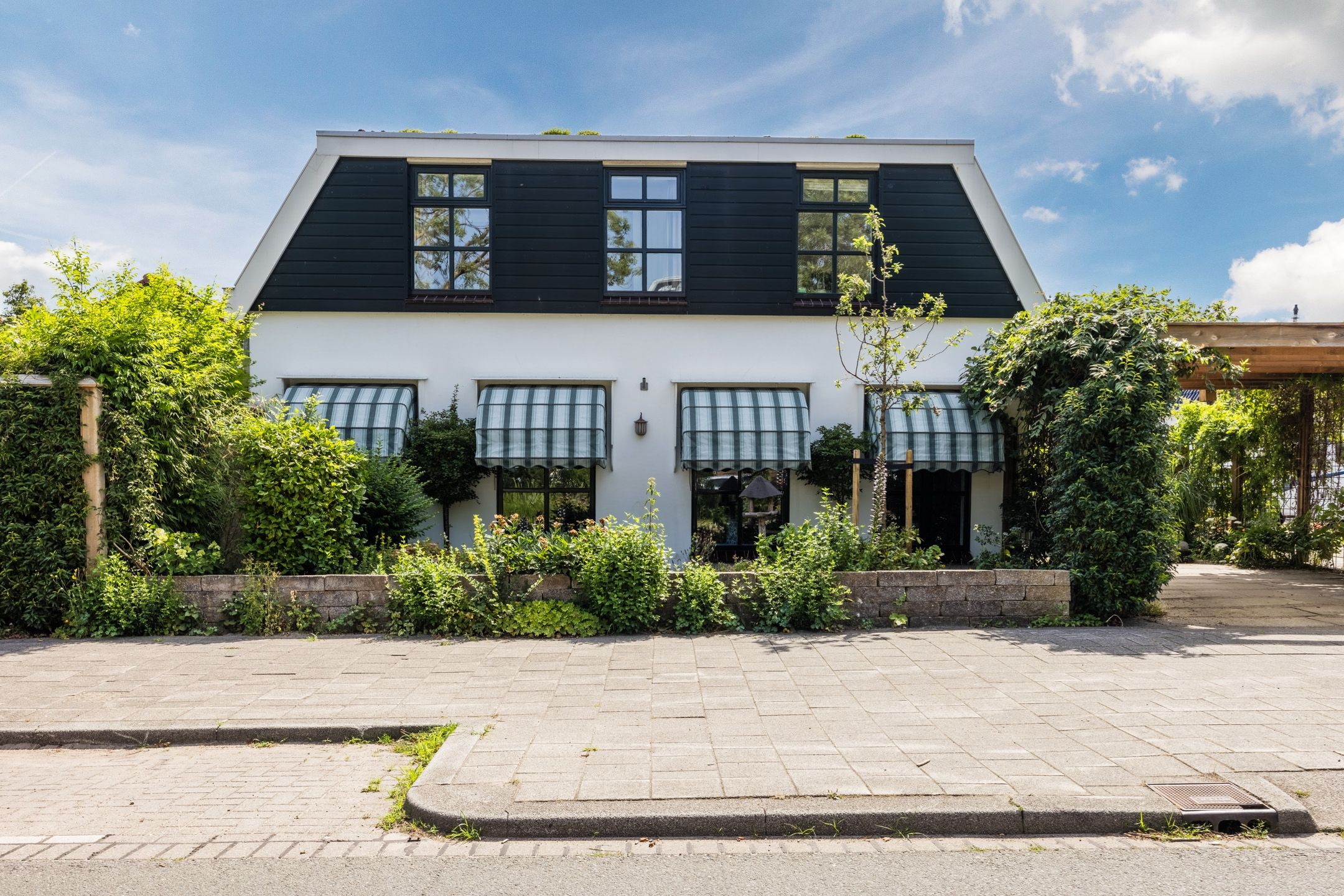 Neushoornstraat 2