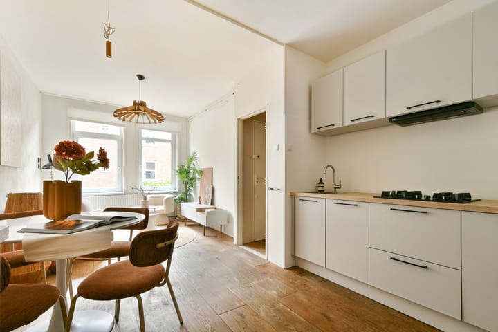 Foto 4 van Van Bossestraat 71-2