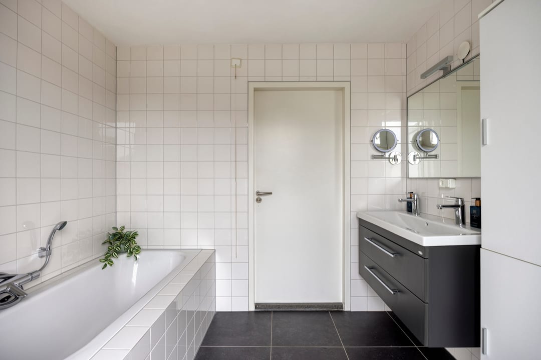 Photo 23 of Van Kalmthoutlaan 44
