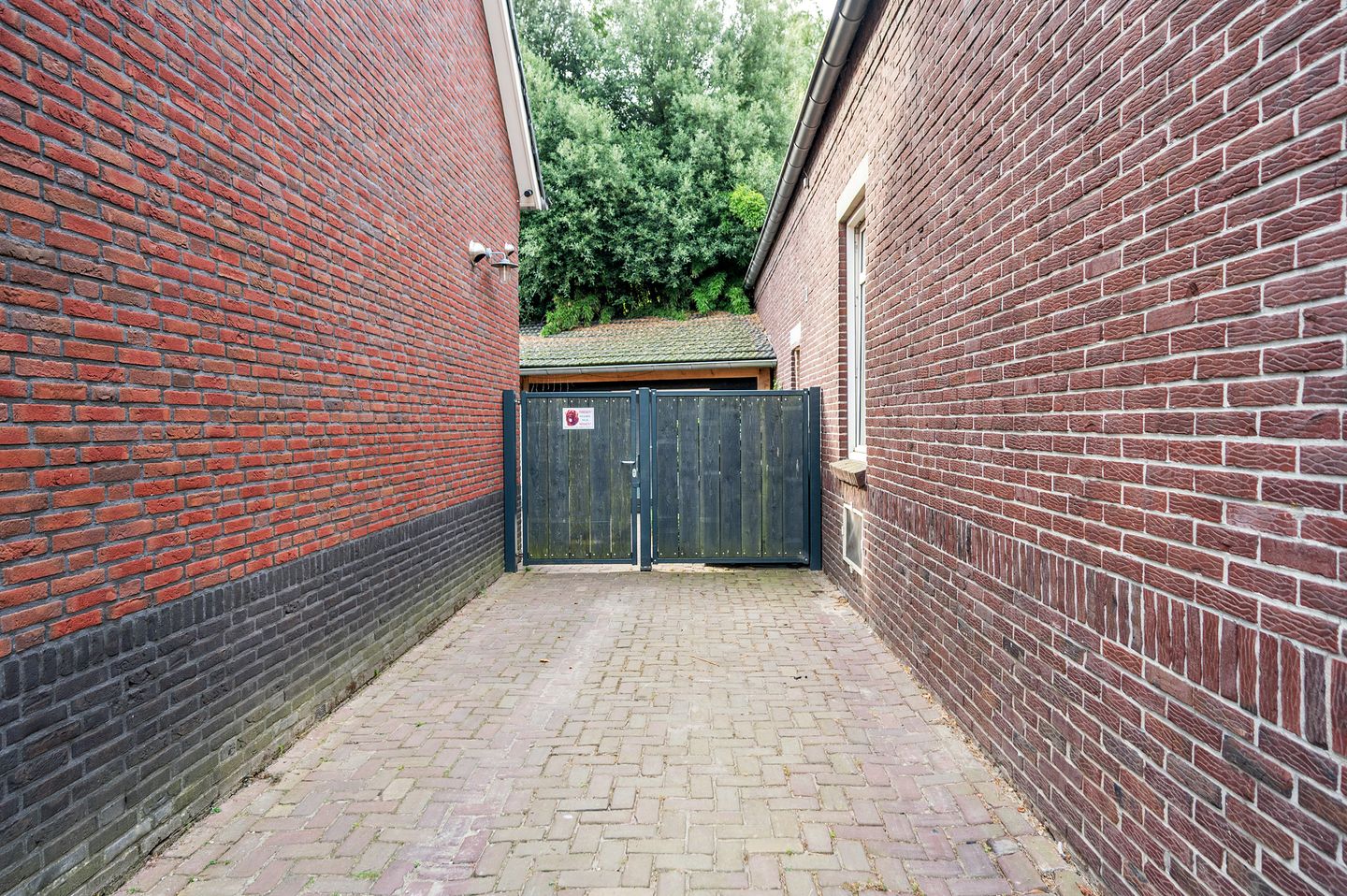 Foto 49 van Schoolstraat 19-A