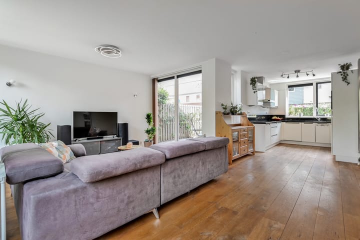 Hoekwoning te koop: Blauw Glidkruid 35, 'S-Gravenhage