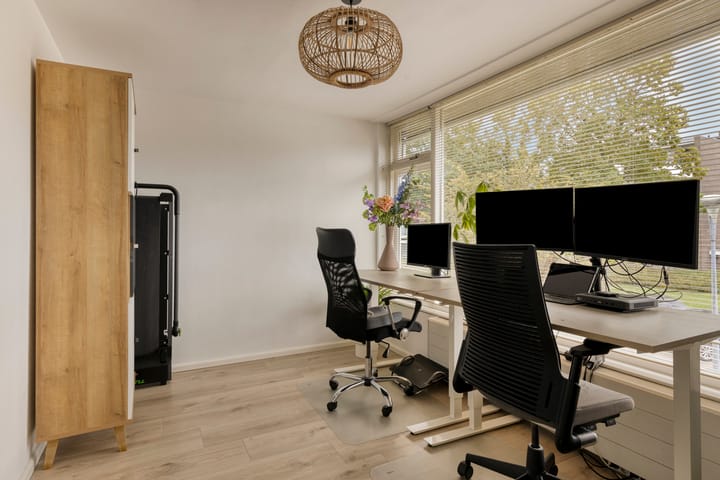 Tussenwoning te koop: Wogmeerstraat 7, Hoofddorp