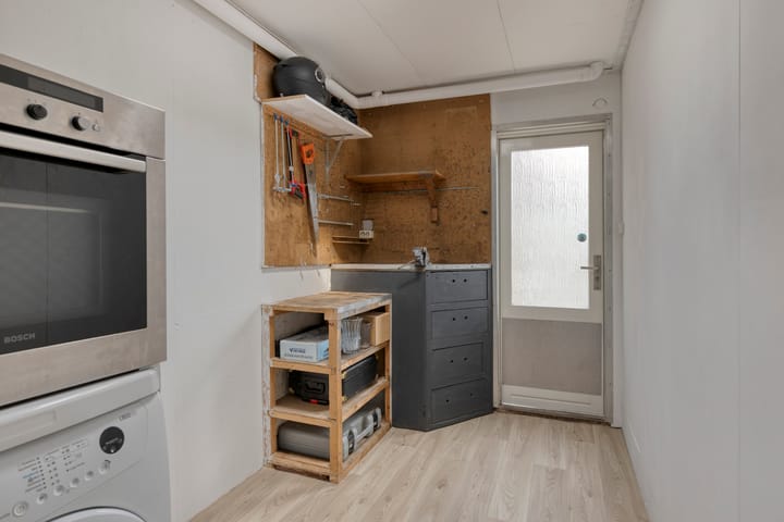 Tussenwoning te koop: Wogmeerstraat 7, Hoofddorp