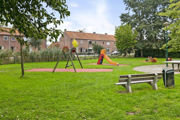 Foto 4 van Zwanebloem 48