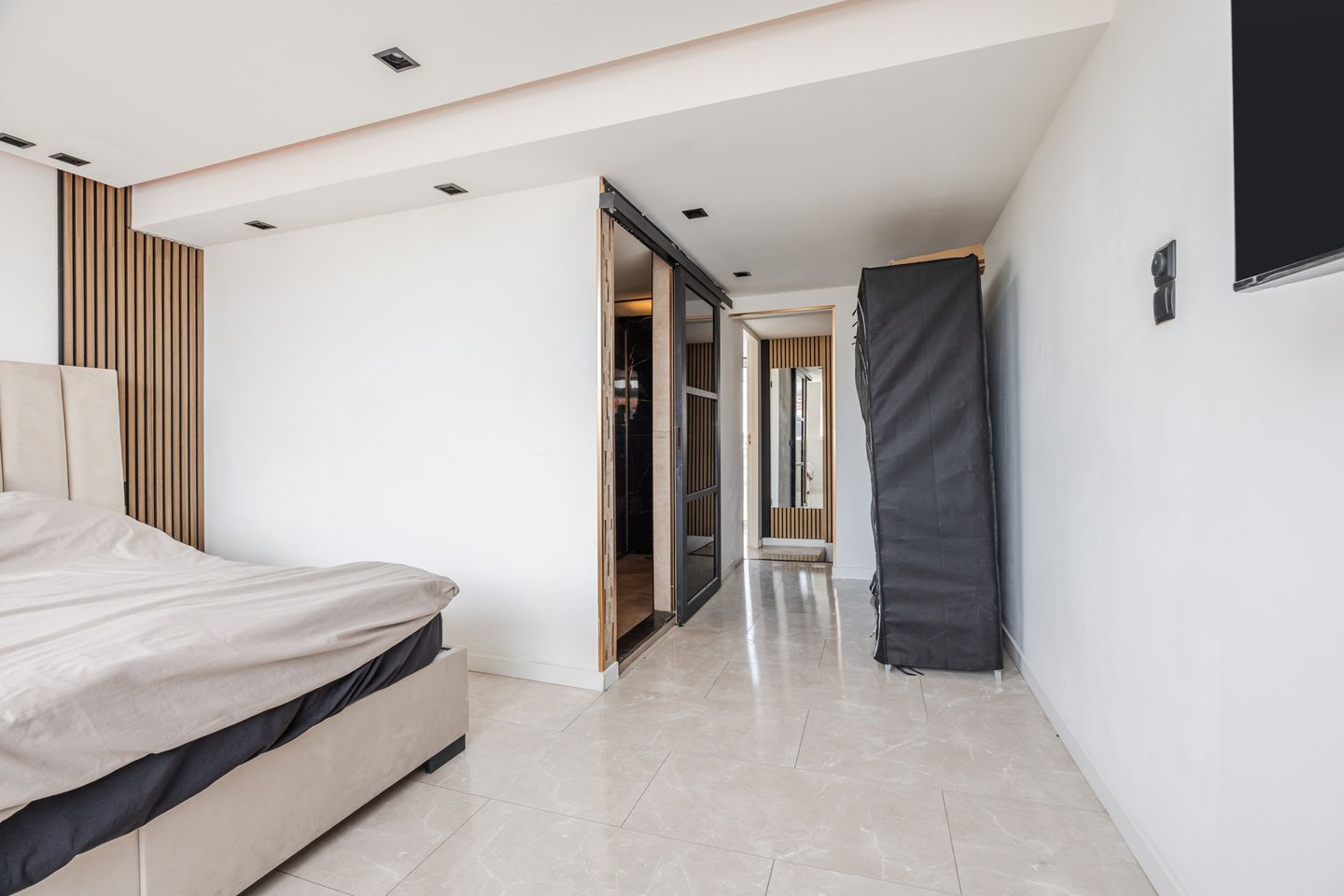 Foto 14 van Leliestraat 39