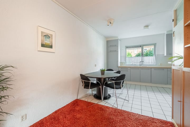 Twee-onder-één-kap te koop: Gladiolenstraat 8, Wageningen