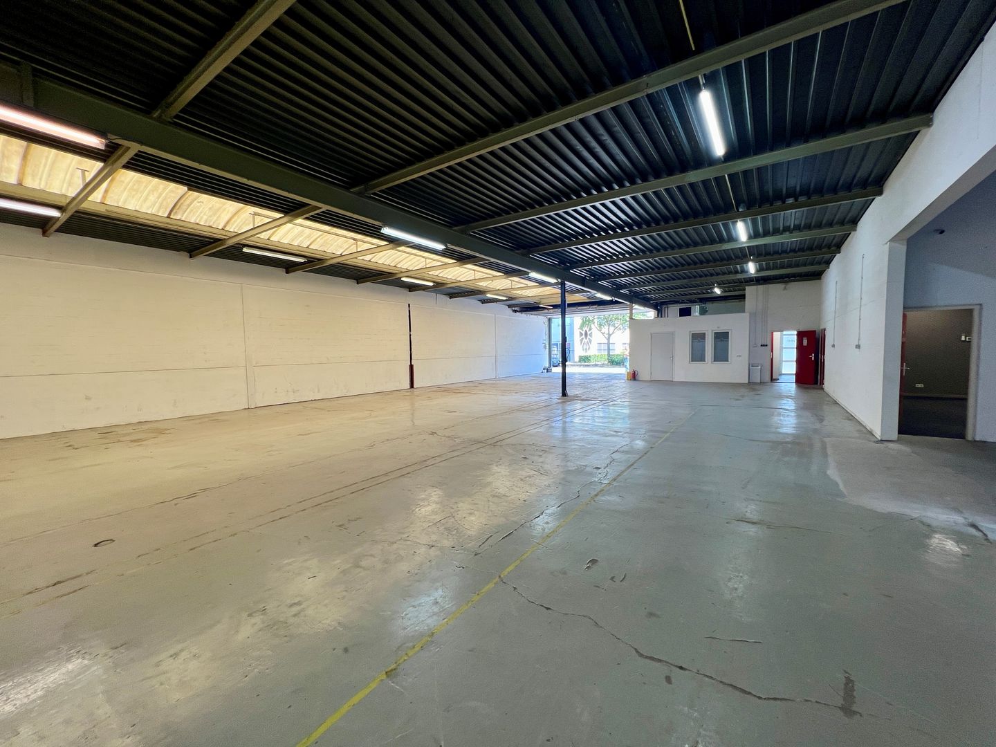 View photo 3 of Marconistraat 7-A